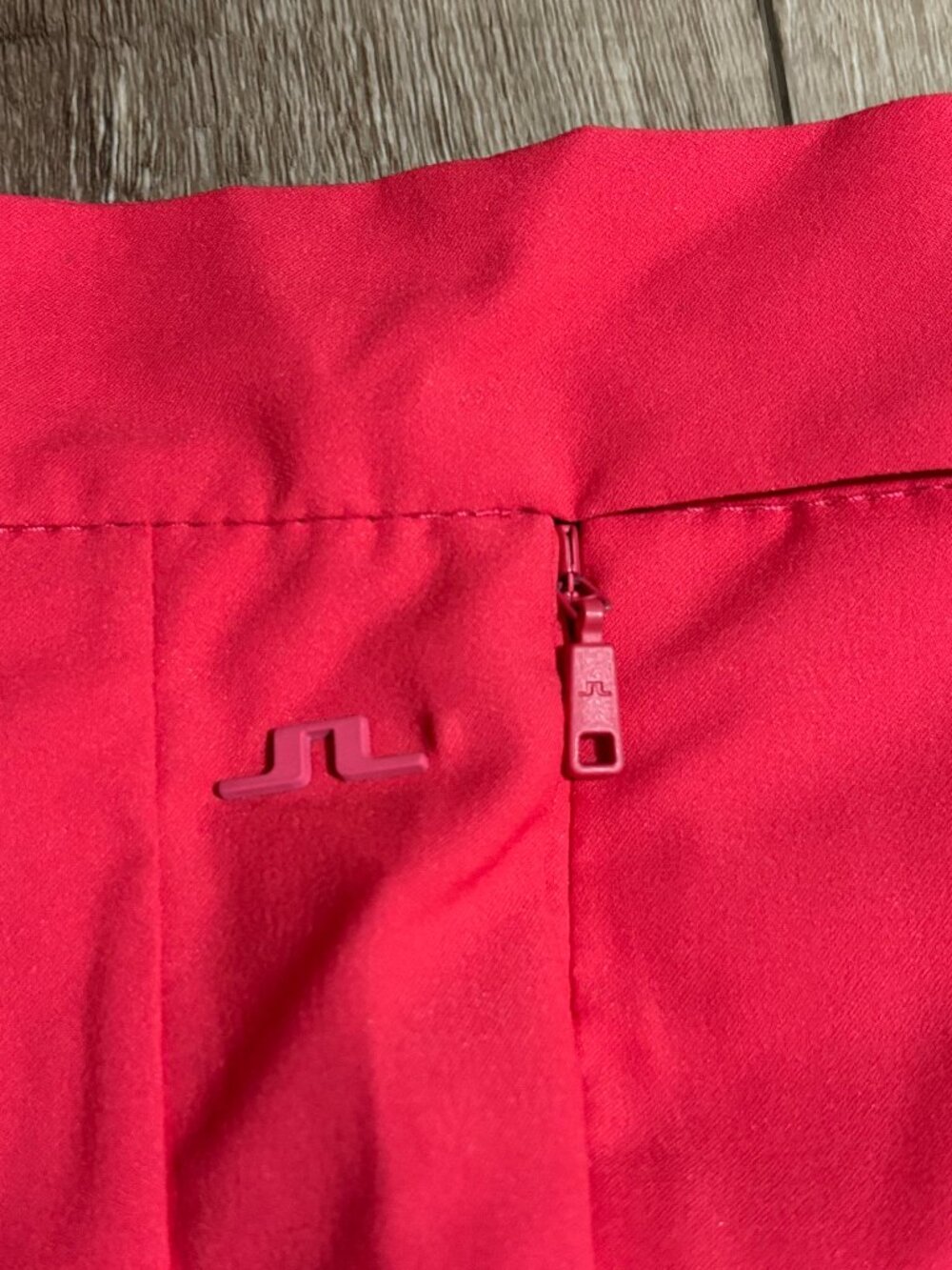 NWT J.Lindeberg Adina Skirt Size Small Pleated Red - Picture 12 of 14